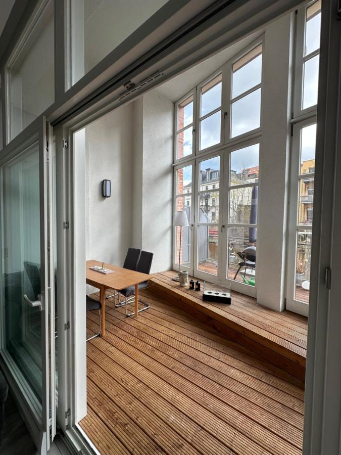 Relax-Wohnung Mit Balkon Ueber Die Weisse Elster Leipzig Exteriör bild