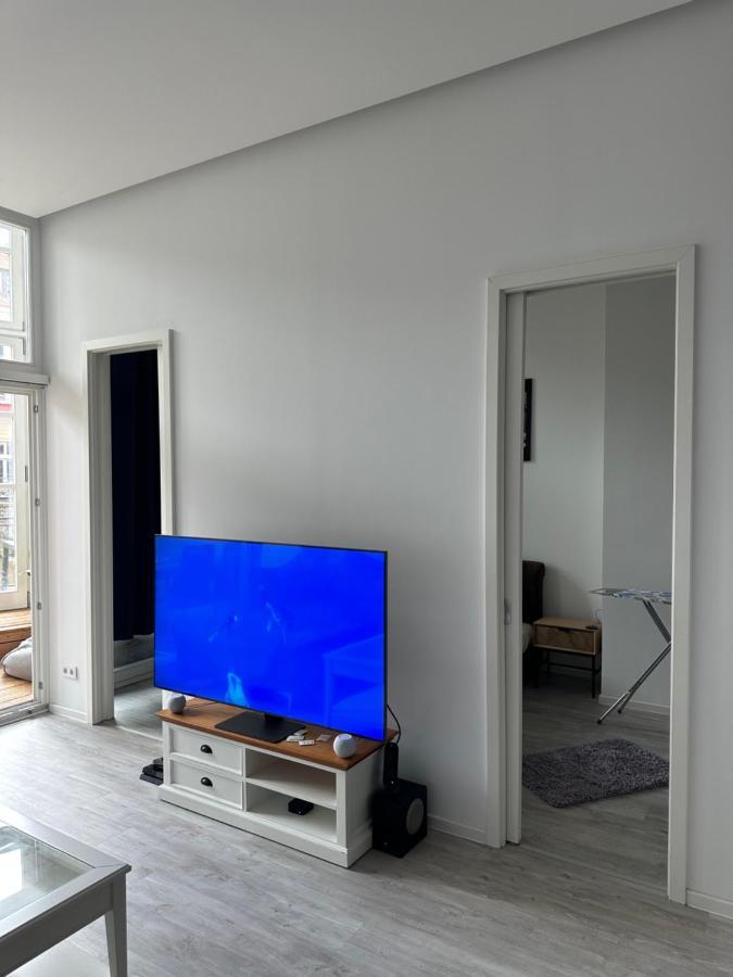 Relax-Wohnung Mit Balkon Ueber Die Weisse Elster Leipzig Exteriör bild