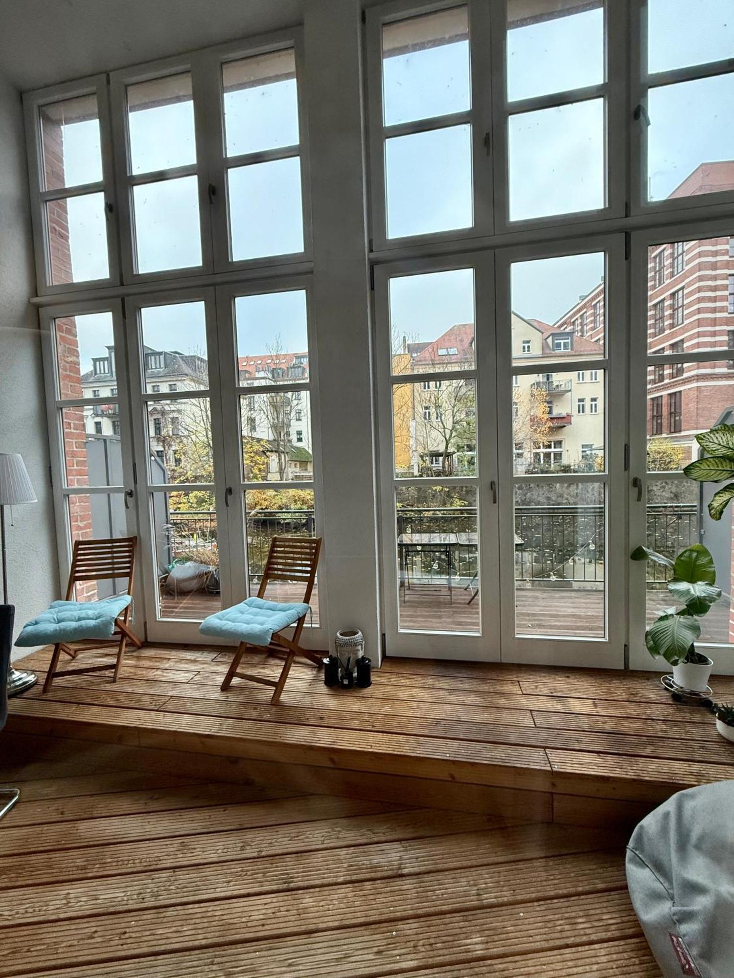 Relax-Wohnung Mit Balkon Ueber Die Weisse Elster Leipzig Exteriör bild